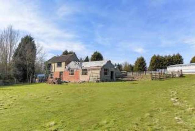  Image of 3 bedroom Detached house for sale in Loughborough Road Rothley Leicester LE7 at Loughborough Road  Rothley, LE7 7NL