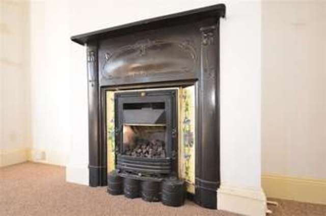  Image of 4 bedroom Flat for sale in Lyndhurst Avenue Cliftonville Margate CT9 at Cliftonville Margate Margate, CT9 2PS