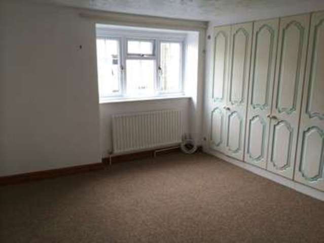 Image of 2 bedroom Terraced house to rent in Lyppiatt Road Redfield Bristol BS5 at Lyppiatt Road Redfield Bristol, BS5 9HR
