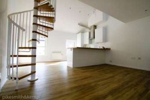  Image of 1 bedroom Flat for sale in Queen Street Maidenhead SL6 at MAIDENHEAD, SL6 1HZ