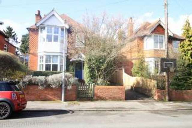  Image of 4 bedroom Detached house for sale in Laburnham Road Maidenhead SL6 at MAIDENHEAD, SL6 4DE