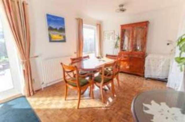  Image of 4 bedroom Detached house for sale in Turpins Green Maidenhead SL6 at Maidenhead Berkshire Woodlands Park, SL6 4QE