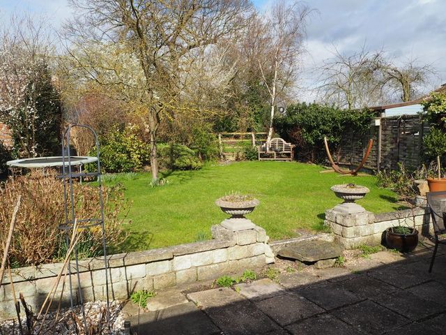  Image of 3 bedroom Detached house for sale in Main Street Claypole Newark NG23 at Main Street Claypole Newark, NG23 5BJ
