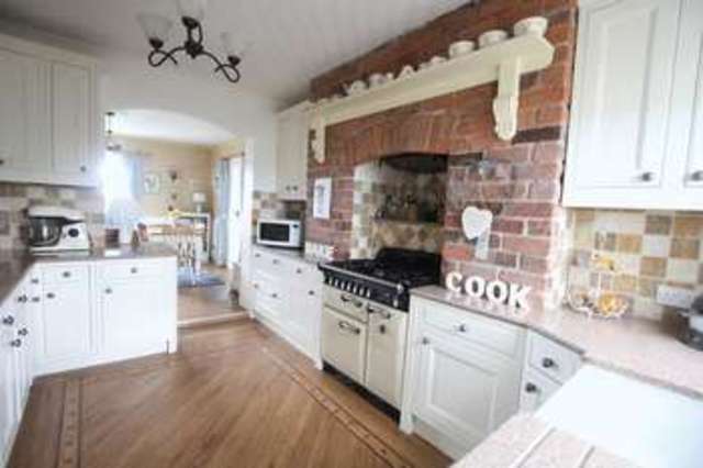  Image of 3 bedroom Property for sale in Main Street Swine Hull HU11 at Main Street Swine Hull, HU11 4JE