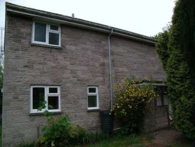  Image of 3 bedroom Semi-Detached house to rent in Kingsdon Somerton TA11 at Manor Road  Kingsdon, TA11 7JZ