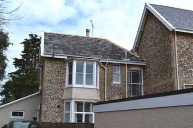  Image of 1 bedroom Flat for sale in Manor Road Sidmouth EX10 at Manor Road  Sidmouth, EX10 8RR