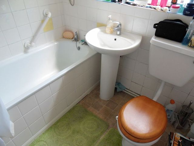  Image of 3 bedroom Terraced house for sale in Margaret Street Coalville LE67 at Margaret Street  Coalville, LE67 3LW