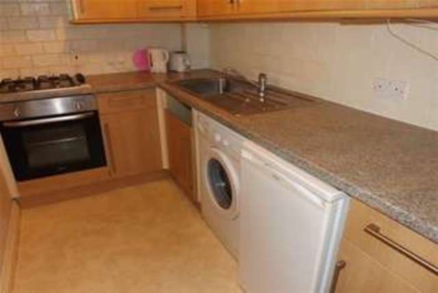  Image of 2 bedroom Flat to rent in Marine Parade Brighton BN2 at Brighton, BN2 1DD