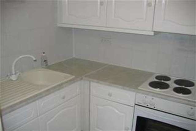  Image of 2 bedroom Flat to rent in Marine Road Colwyn Bay LL29 at Colwyn Bay, LL29 8PX