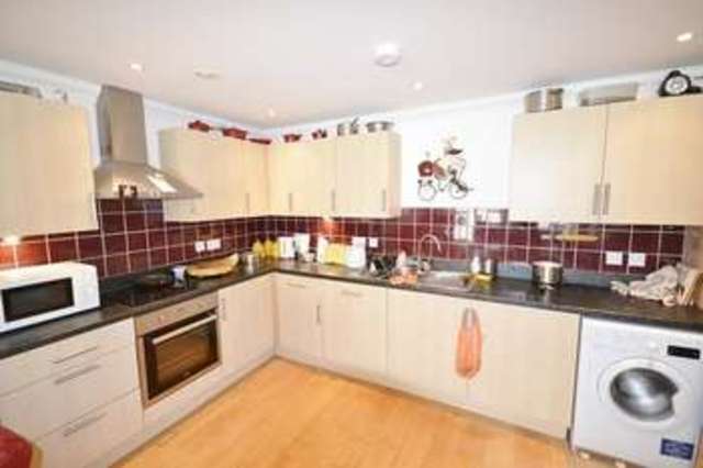  Image of 2 bedroom Flat to rent in Marine Road Eastbourne BN22 at 20 Marine Road  Eastbourne, BN22 7FP