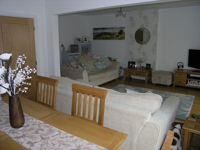  Image of 4 bedroom Detached house for sale in Campbell Road Marlow SL7 at Campbell Road  Marlow, SL7 3GZ