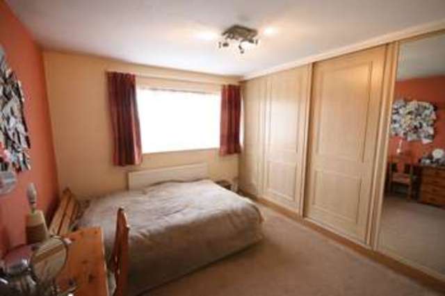  Image of 4 bedroom Terraced house for sale in Matthews Road Greenford UB6 at Matthews Road  Greenford, UB6 0SF
