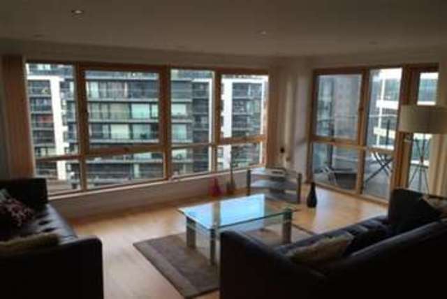  Image of 2 bedroom Flat to rent in The Boulevard Hunslet Leeds LS10 at Leeds, LS10 1LR