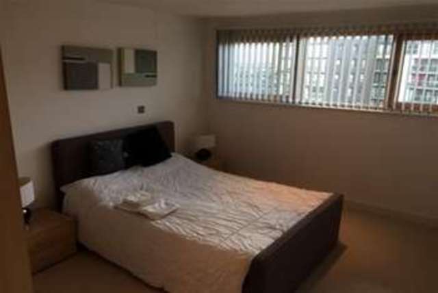  Image of 2 bedroom Flat to rent in The Boulevard Hunslet Leeds LS10 at Leeds, LS10 1LR