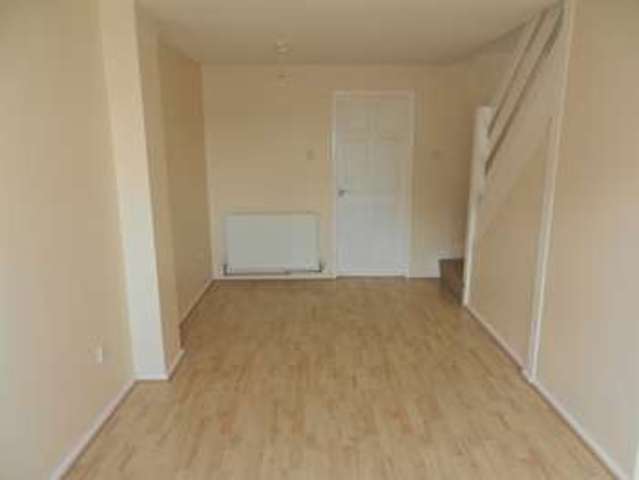  Image of 2 bedroom Semi-Detached house to rent in Meadowcroft Rhoose Barry CF62 at Meadowcroft  Rhoose, CF62 3FR