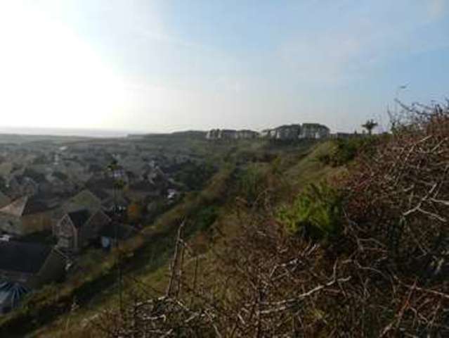  Image of 2 bedroom Semi-Detached house to rent in Meadowcroft Rhoose Barry CF62 at Meadowcroft  Rhoose, CF62 3FR