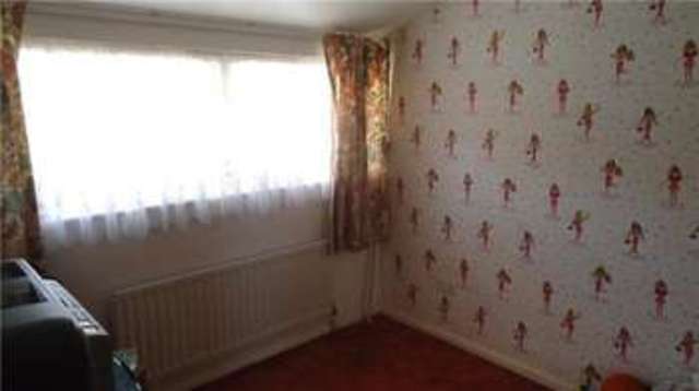  Image of 3 bedroom Detached house for sale in Melton Stantonbury Milton Keynes MK14 at Stantonbury Milton Keynes Great Linford, MK14 6BH