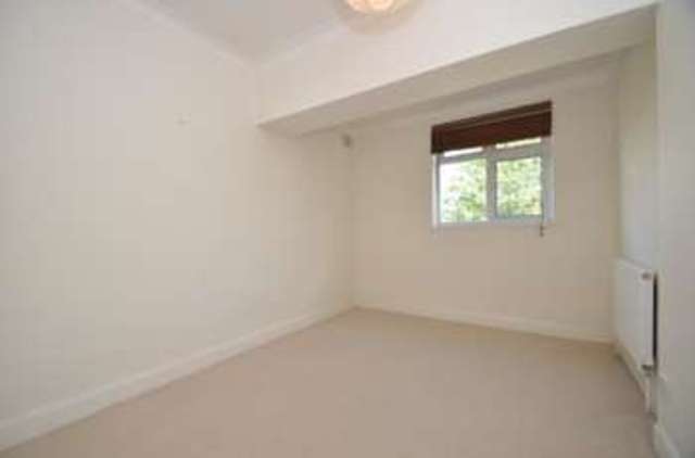  Image of 2 bedroom Flat to rent in Merton Hall Road London SW19 at Wimbledon  Wimbledon, SW19 3PP