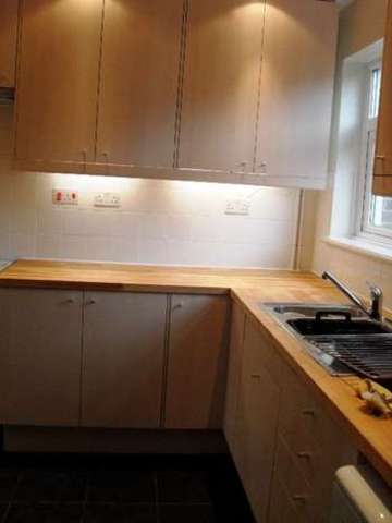  Image of 5 bedroom House Share to rent in Metchley Drive Harborne Birmingham B17 at Harborne Bristol Harborne, B17 0LA