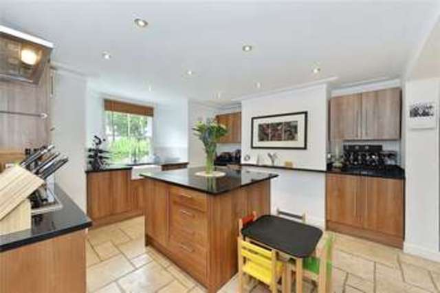  Image of 3 bedroom Terraced house for sale in Middleton Road London E8 at Hackney London Dalston, E8 4LL
