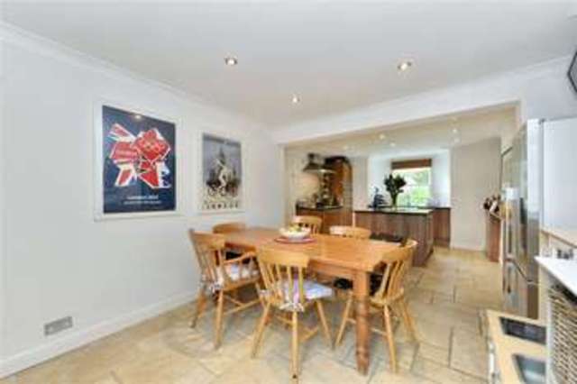  Image of 3 bedroom Terraced house for sale in Middleton Road London E8 at Hackney London Dalston, E8 4LL
