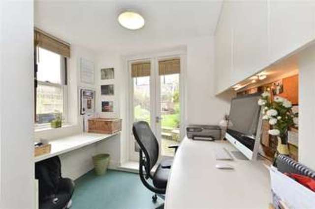  Image of 3 bedroom Terraced house for sale in Middleton Road London E8 at Hackney London Dalston, E8 4LL