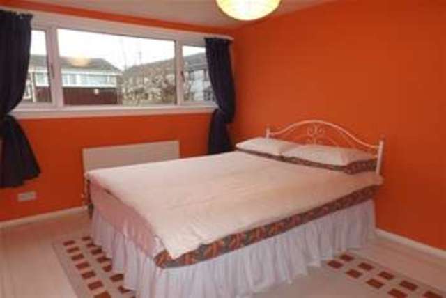  Image of 3 bedroom Terraced house to rent in Milford East Kilbride Glasgow G75 at Glasgow, G75 9BT