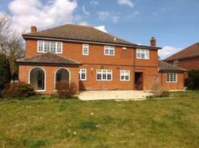  Image of 5 bedroom Detached house for sale in Mill Race Tetney Grimsby DN36 at Tetney Grimsby Tetney, DN36 5JZ