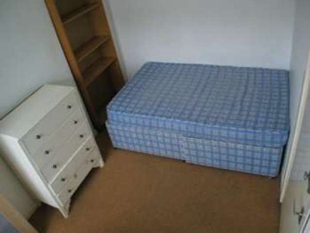  Image of 4 bedroom House Share to rent in Milner Road Selly Oak Birmingham B29 at Selly Oak Bristol Selly Oak, B29 7RG