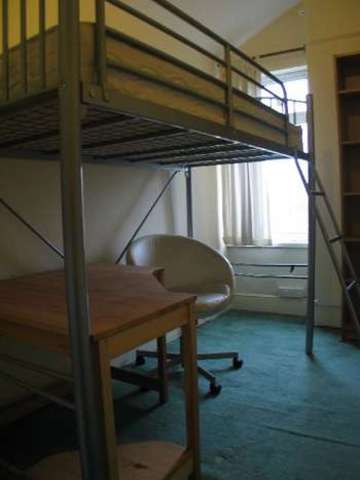  Image of 4 bedroom House Share to rent in Milner Road Selly Oak Birmingham B29 at Selly Oak Bristol Selly Oak, B29 7RG