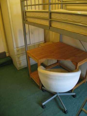  Image of 4 bedroom House Share to rent in Milner Road Selly Oak Birmingham B29 at Selly Oak Bristol Selly Oak, B29 7RG