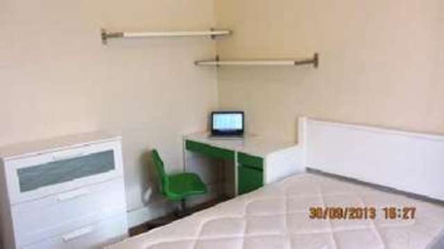 Image of 4 bedroom House Share to rent in Milner Road Selly Oak Birmingham B29 at Selly Oak Bristol Selly Oak, B29 7RL