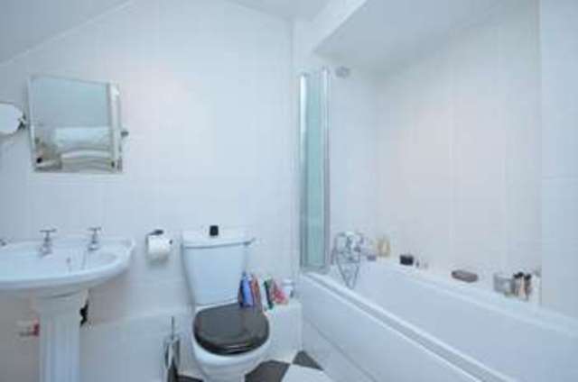  Image of 2 bedroom Detached house to rent in Milton Road London N6 at London  Hornsey Lane, N6 5QD
