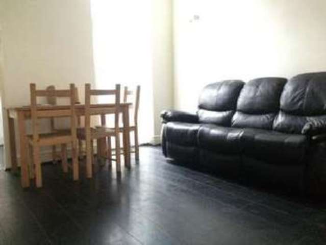  Image of 5 bedroom House Share to rent in Mostyn Road Edgbaston Birmingham B16 at Edgbaston Bristol Edgbaston, B16 9DU