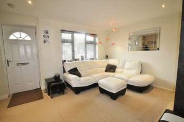  Image of 2 bedroom Semi-Detached house for sale in Underhill Moulsford Wallingford OX10 at Underhill Moulsford Wallingford, OX10 9JH