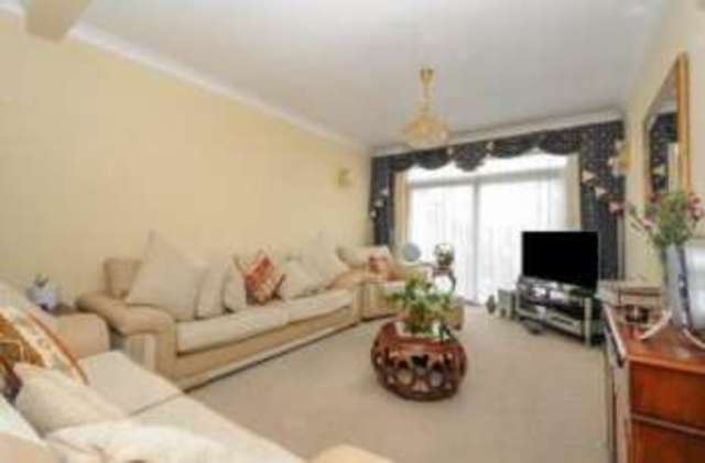  Image of 4 bedroom Detached house for sale in Mount Echo Avenue London E4 at North Chingford  Chingford, E4 7JX