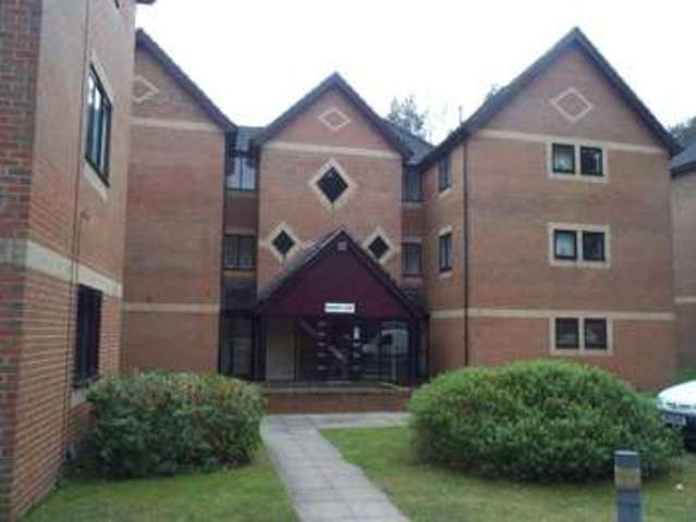  Image of 1 bedroom Apartment for sale in Wayland Close Bracknell RG12 at Wayland Close Harmans Water Easthampstead, RG12 9JW