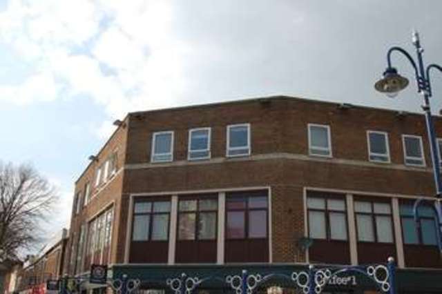  Image of 2 bedroom Apartment for sale in Mumby Road Gosport PO12 at Mumby Road  Gosport, PO12 1AA