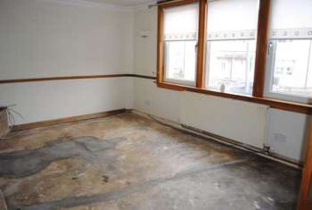  Image of 3 bedroom Property for sale in Murdostoun Place Abington Biggar ML12 at Murdostoun Place Abington Biggar, ML12 6RY