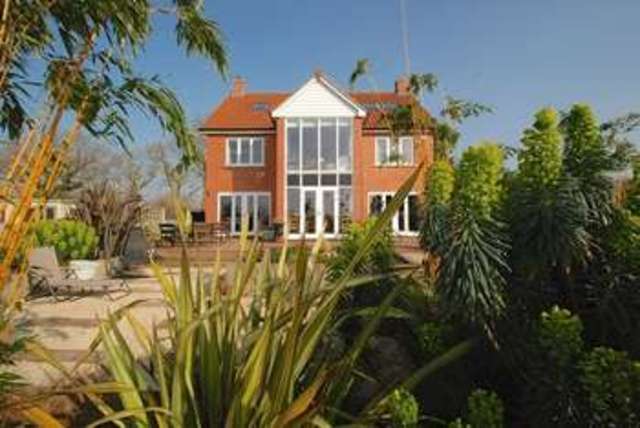  Image of 5 bedroom Detached house for sale in Steanbow West Pennard Glastonbury BA6 at Steanbow West Pennard Glastonbury, BA6 8NB