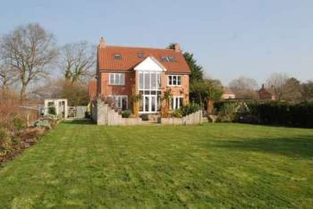  Image of 5 bedroom Detached house for sale in Steanbow West Pennard Glastonbury BA6 at Steanbow West Pennard Glastonbury, BA6 8NB