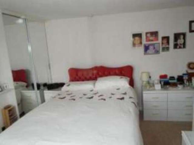  Image of 3 bedroom Semi-Detached house for sale in New Croft Weedon Northampton NN7 at Weedon Northampton Weedon Bec, NN7 4RN