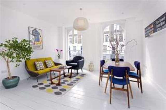  Image of 2 bedroom Maisonette for sale in New North Road London N1 at Islington London Essex Road, N1 7BJ