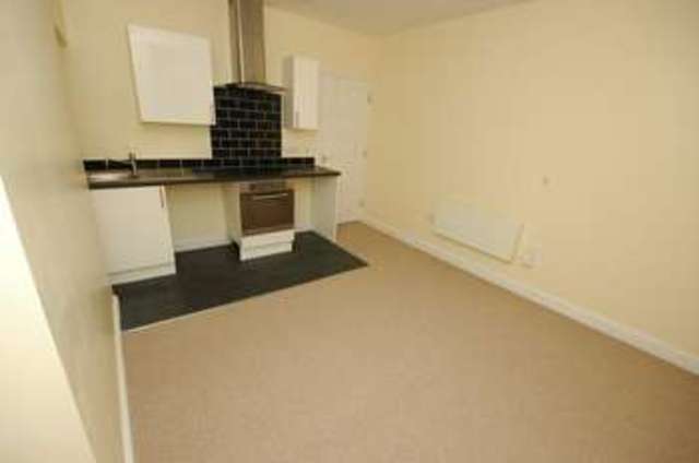  Image of 1 bedroom Flat to rent in Newport Road Cardiff CF24 at Newport Road Roath Cardiff, CF24 1DG