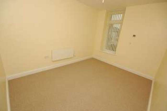  Image of 1 bedroom Flat to rent in Newport Road Cardiff CF24 at Newport Road Roath Cardiff, CF24 1DG