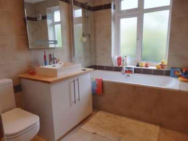  Image of 4 bedroom Detached house to rent in Nork Gardens Banstead SM7 at Nork Gardens  Banstead, SM7 1NZ