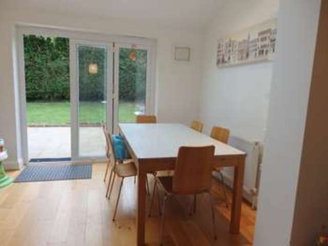  Image of 4 bedroom Detached house to rent in Nork Gardens Banstead SM7 at Nork Gardens  Banstead, SM7 1NZ