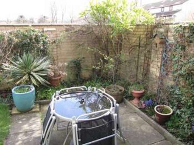  Image of 2 bedroom Flat for sale in North Row Milton Keynes MK9 at North Row CMK Milton Keynes, MK9 3BH