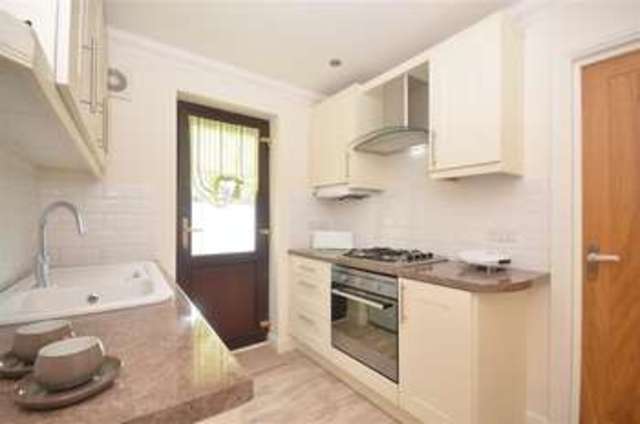  Image of 2 bedroom Apartment for sale in North Street Emsworth PO10 at Emsworth Hampshire Emsworth, PO10 7PN