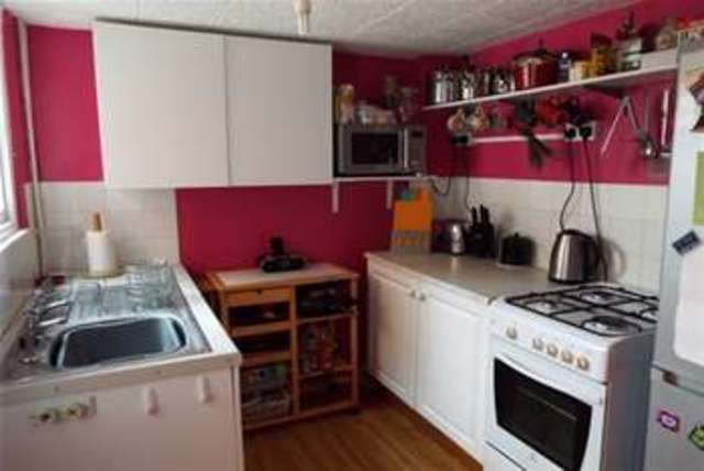  Image of 2 bedroom Terraced house to rent in The Street North Warnborough Hook RG29 at Hook, RG29 1BL